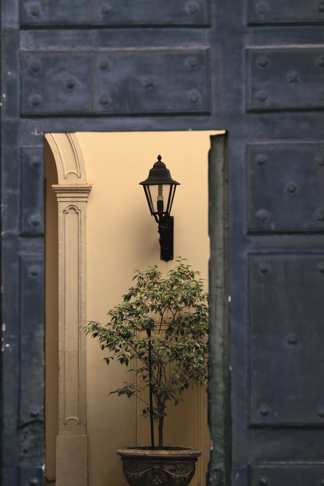 Dietro la porta Galatina Lecce - photo A034