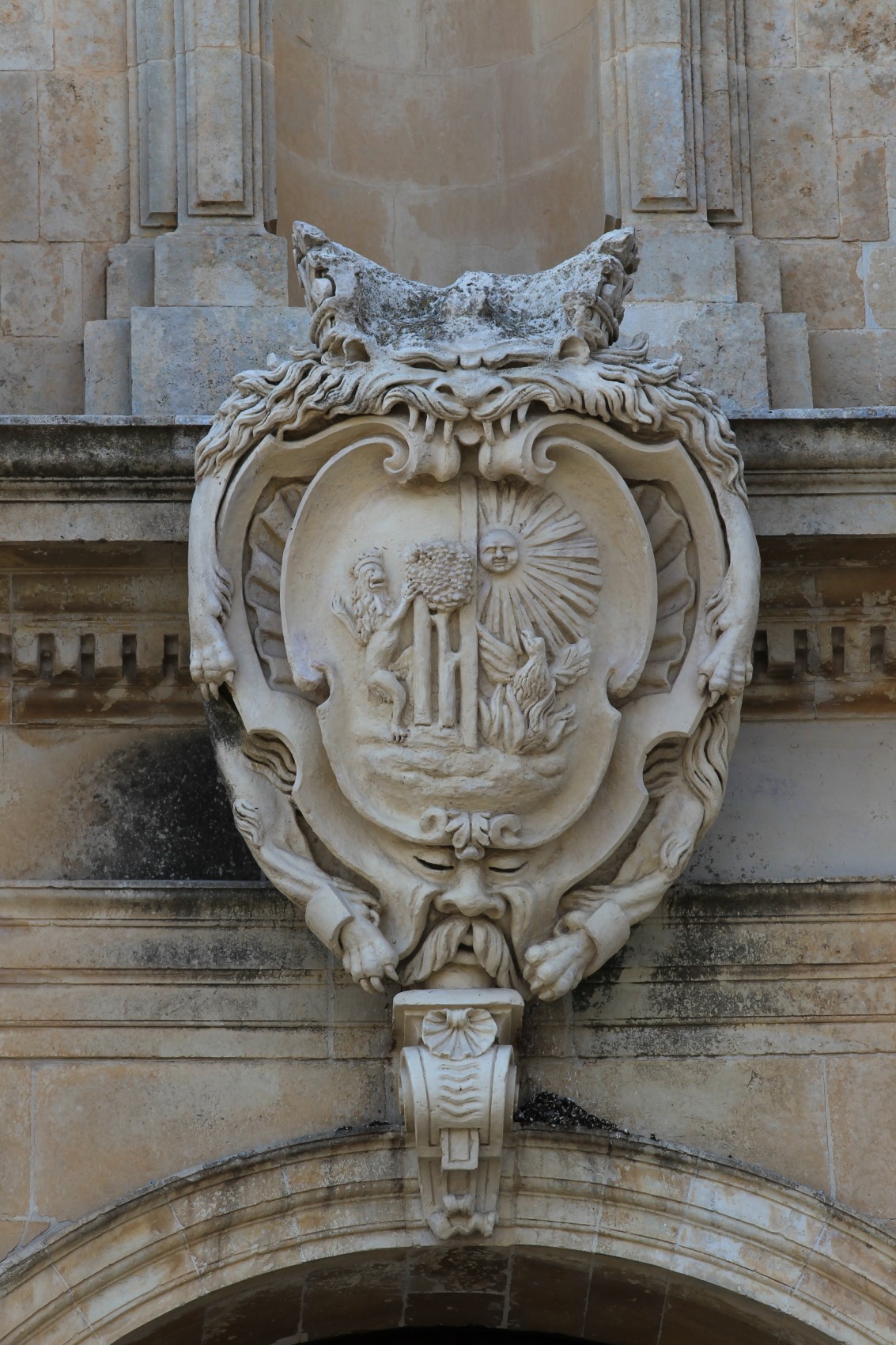 Foto Stemma Chiesa Madre a Ferla Siracusa - photo A019
